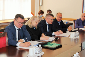 Проблемы кредитования крупного ритейла обсудили в правительстве края