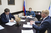 В центральных районах края начался ледоход, а в северных - закрываются последние ледовые переправы
