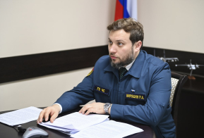 В центральных районах края начался ледоход, а в северных - закрываются последние ледовые переправы