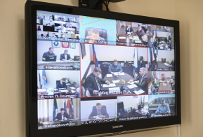 В центральных районах края начался ледоход, а в северных - закрываются последние ледовые переправы