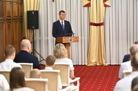 Михаил Дегтярев поздравил жителей края с Днем любви, семьи и верности