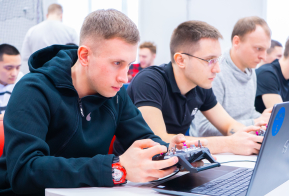 Привезти финал Всероссийского конкурса «Кибердром» в Хабаровск планируют команды края