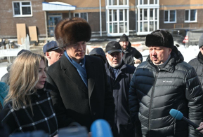 Михаил Дегтярев отправился в рабочую поездку в Бикинский район
