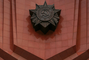 Проехать по местам воинской славы и на театрализованную прогулку по Хабаровску приглашают жителей региона