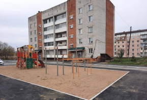 В Бикине завершили благоустройство еще одной дворовой территории
