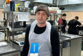 Повысить посещаемость кафе помогли хабаровскому предпринимателю в центре 