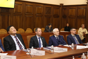 Хабаровский край наращивает долю несырьевого неэнергетического экспорта