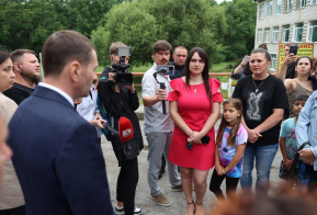 Дмитрий Демешин нашел решение для скорейшего начала ремонта школы в Ильинке