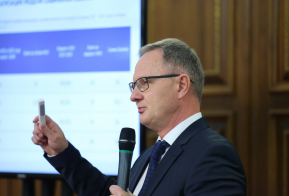 Развитие экспорта в регионах ДФО обсудили на окружном совещании в Хабаровске
