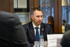 Меморандум о сотрудничестве подписал Дмитрий Демешин с крупнейшей белорусской машиностроительной компанией ОАО 