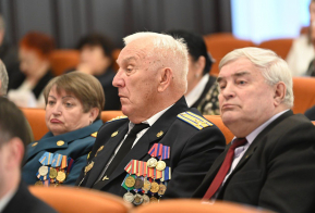 Дмитрий Демешин: нам многое предстоит сделать, чтобы достойно встретить юбилей Великой Победы!