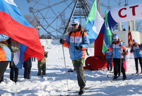 Туристический поход на лыжах 