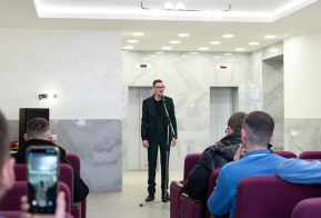 #ПозывнойКультура: артисты Хабаровского краевого театра драмы выступили с концертом для участников СВО