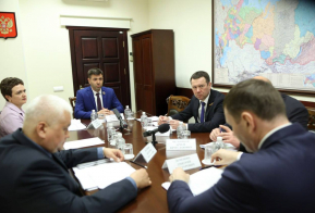 Дмитрий Демешин провел личный прием жителей Хабаровского края