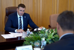 Дмитрий Демешин провел встречу с участником программы 