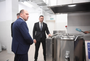 Дмитрий Демешин поручил ускорить срок запуска нового детского сада в Комсомольске-на-Амуре
