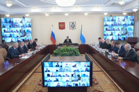 Дмитрий Демешин поручил разобраться с жалобами на запись к врачу через цифровые сервисы